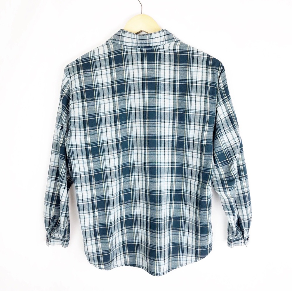 Marsh Landing | Small | Button Front Shirt | Plaid - Picture 4 of 7